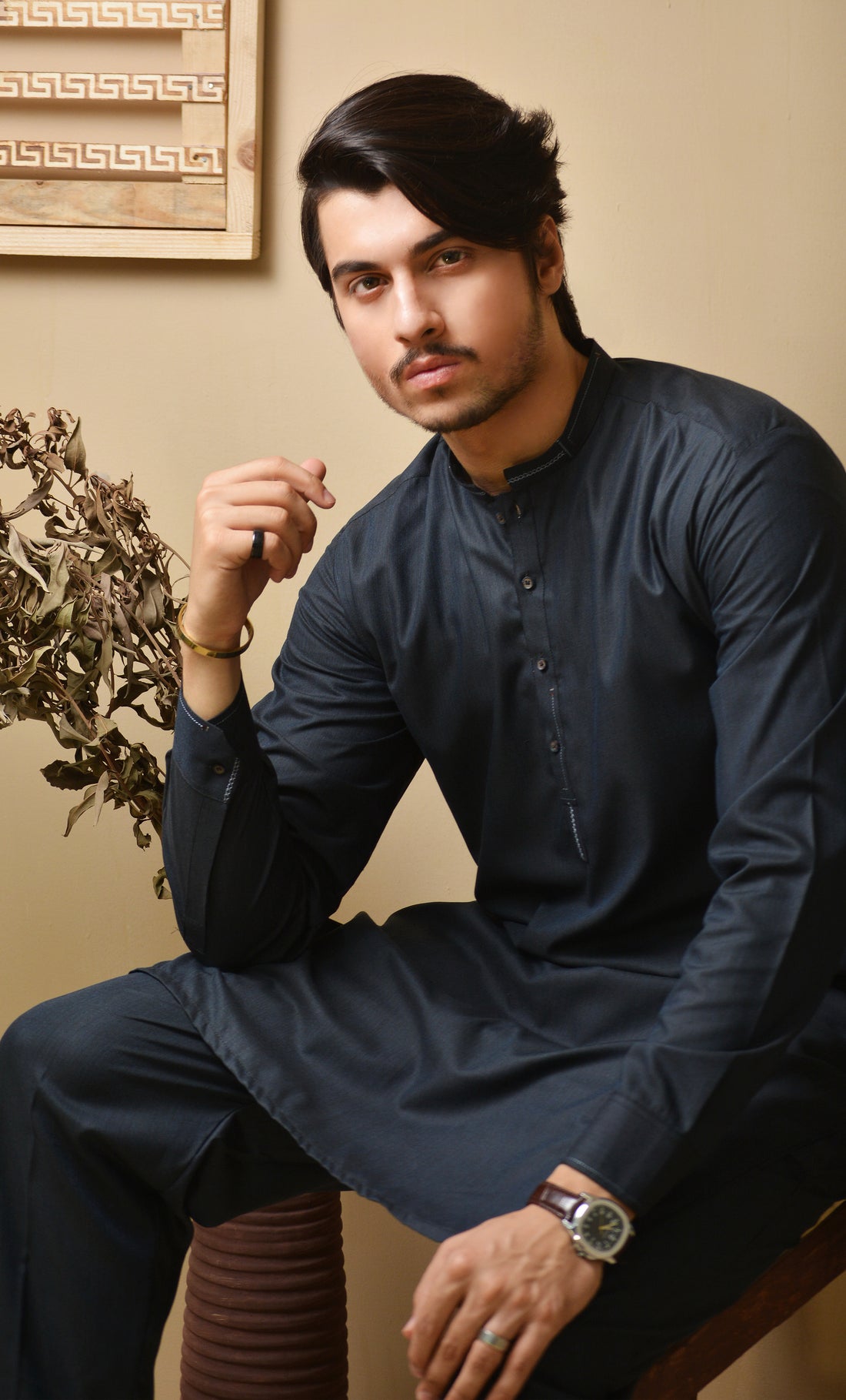 SELF DESIGNING KURTA PAJAMA